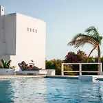 빌라 Avas Palm By Aegean Breeze Lagoon-style Shared Pool