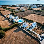 빌라 Avas Palm By Aegean Breeze Lagoon-style Shared Pool *