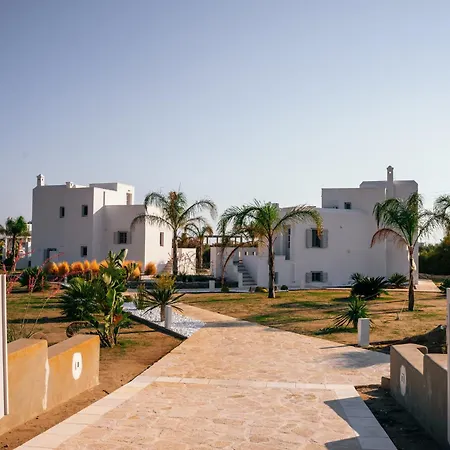Avas Palm Vila *