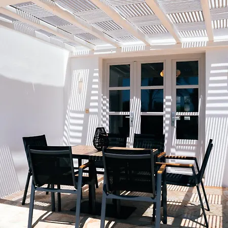 Villa Avas Palm By Aegean Breeze Lagoon-style Shared Pool *