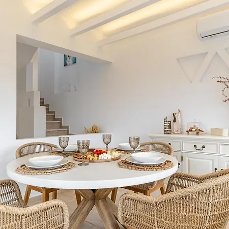 Villa Avas Palm By Aegean Breeze Lagoon-style Shared Pool