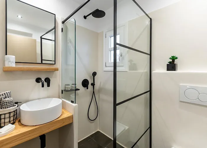 Avas Palm By Aegean Breeze Lagoon-style Shared Pool ヴィラ Pláka