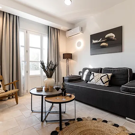 Vila Avas Palm By Aegean Breeze Lagoon-style Shared Pool Pláka